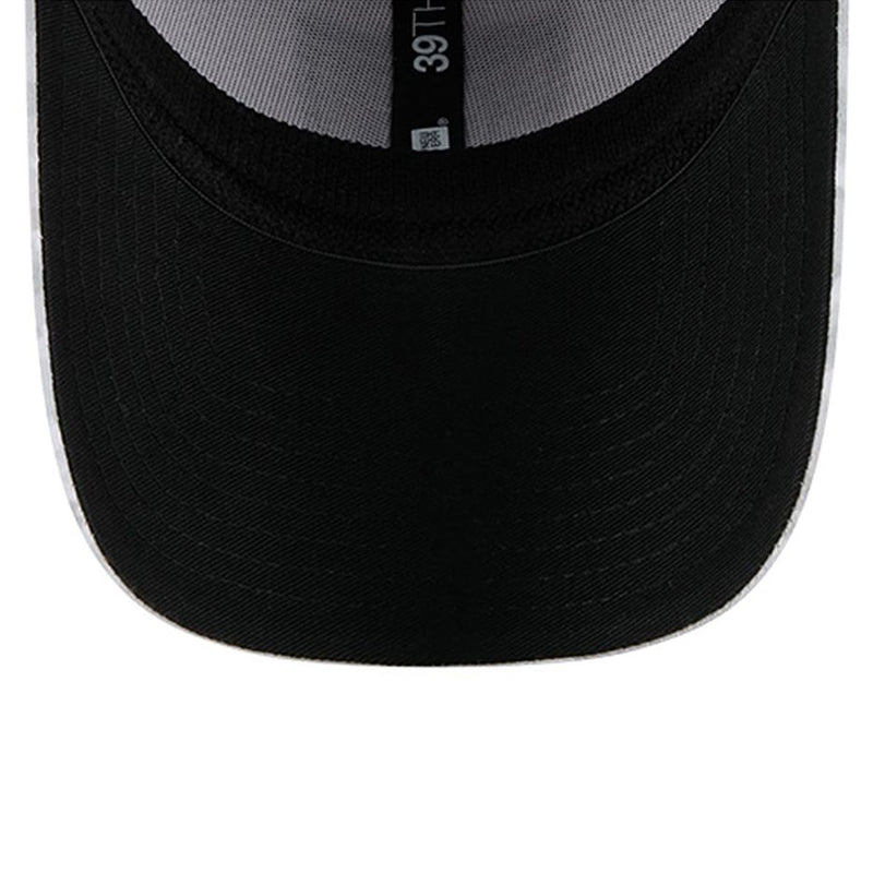 Gorra 39THIRTY Las Vegas Raiders Salute to Service 2025 New Era
