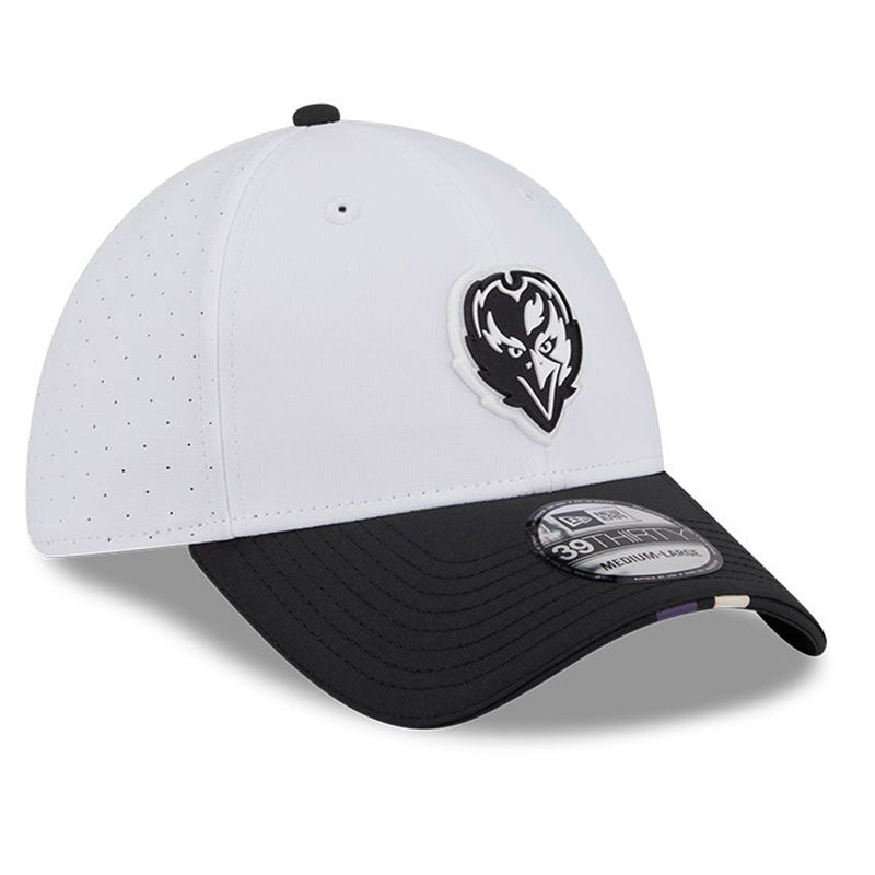 Gorra 39THIRTY Baltimore Ravens Training 2025 New Era Blanco