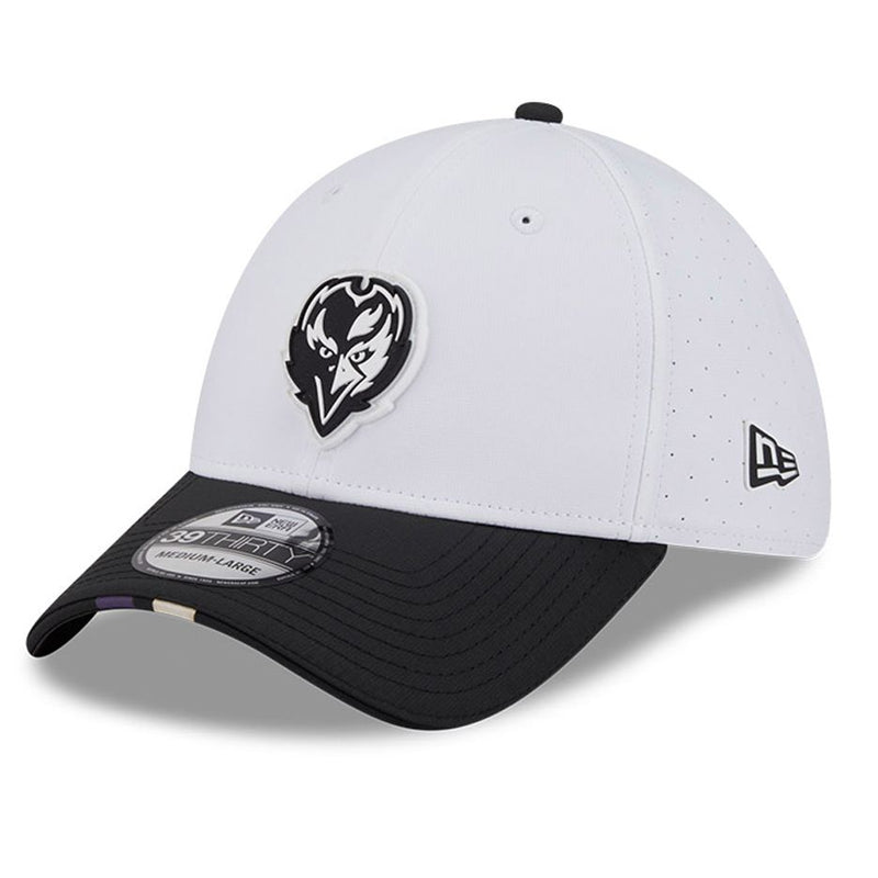 Gorra 39THIRTY Baltimore Ravens Training 2025 New Era Blanco