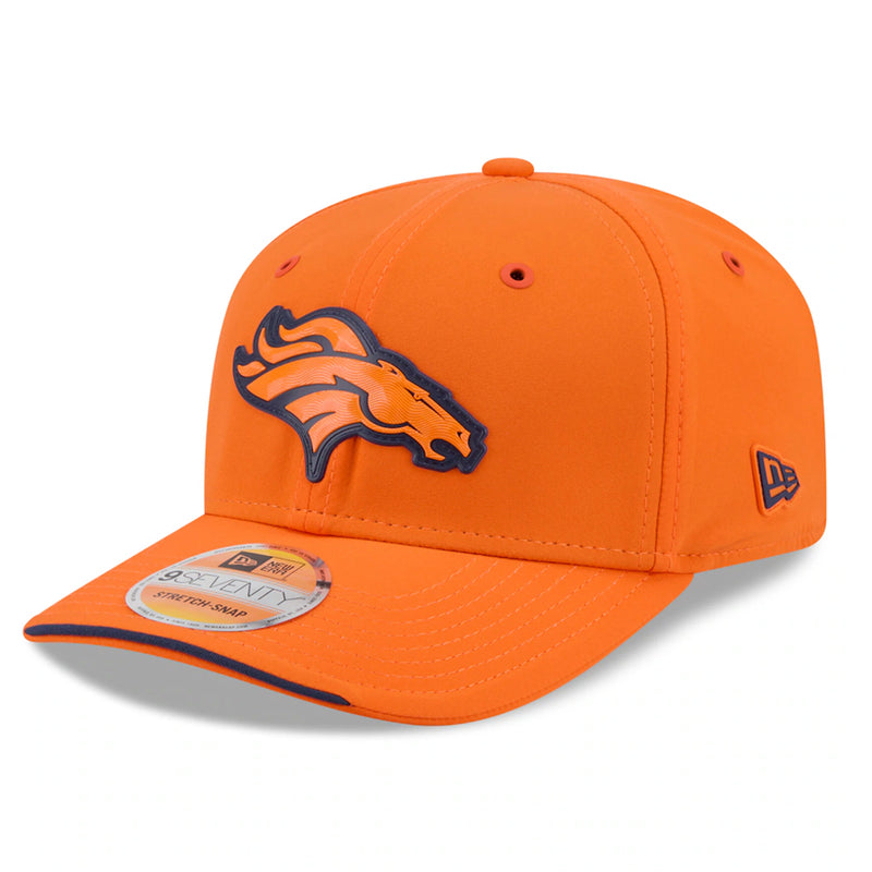 Gorra 9SEVENTY Denver Broncos Sideline 2026 New Era