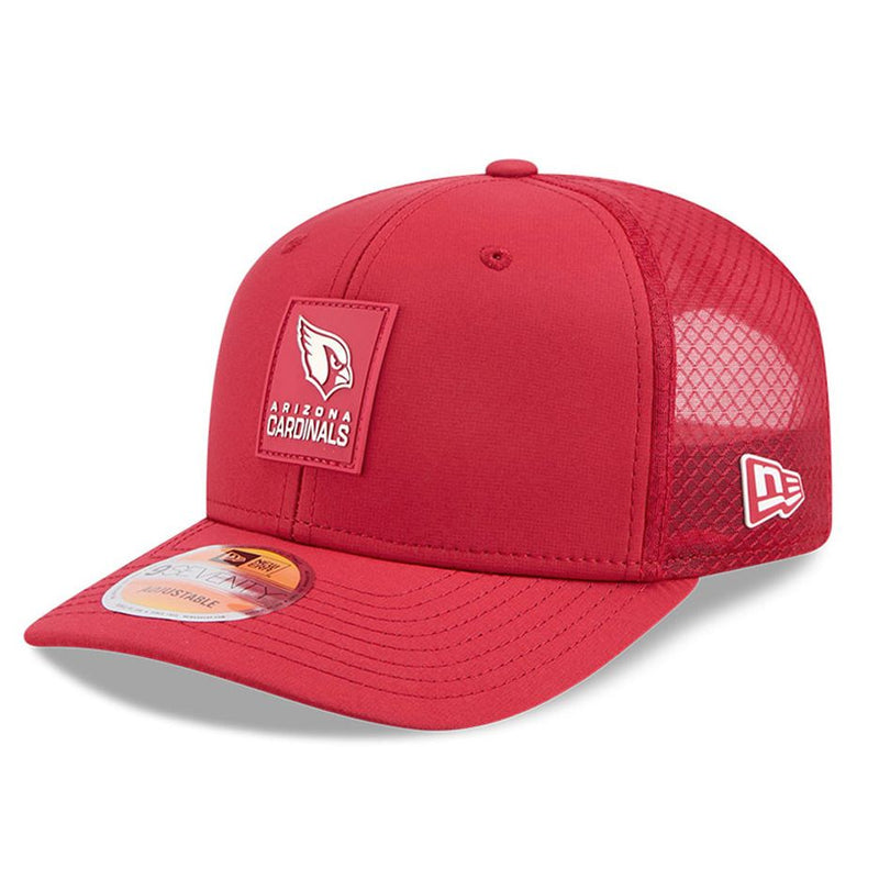 Gorra 9SEVENTY Arizona Cardinals Sideline 2025 New Era