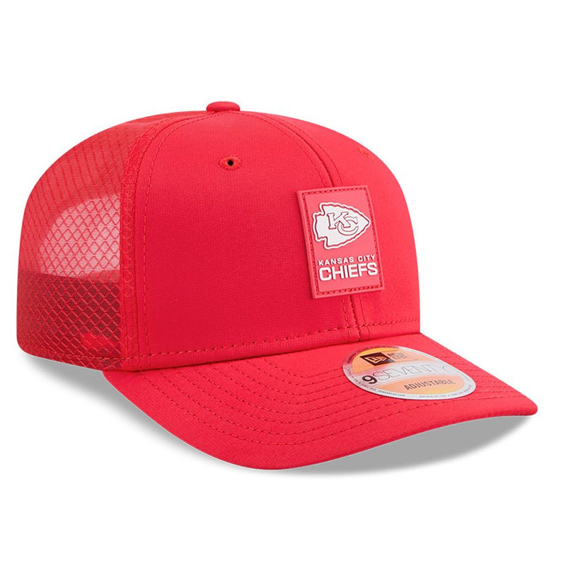 Gorra 9SEVENTY Kansas City Chiefs Sideline 2025 New Era