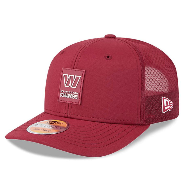 Gorra 9SEVENTY Washington Commanders Sideline 2025 New Era