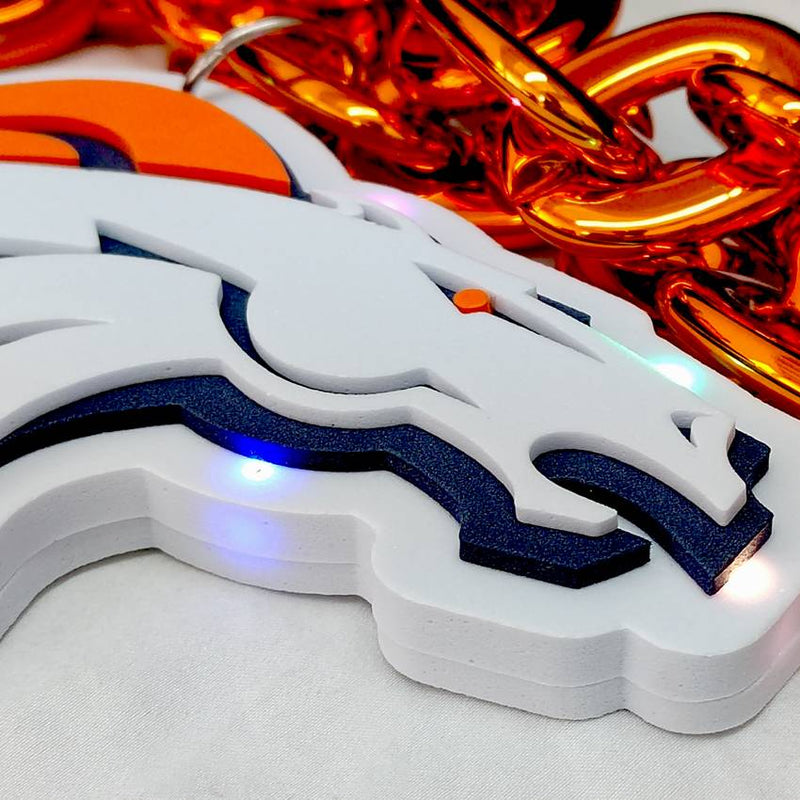 Cadena Denver Broncos Necklace Logo With Chain Light Team Beans, L.L.C