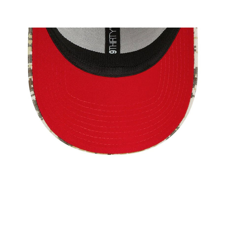 Gorra 39THIRTY Tampa Bay Buccaneers Salute to Service 2023 New Era Camuflaje