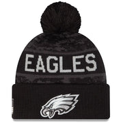Gorro Beanie Philadelphia Eagles Salute to Service 2026 New Era Negro