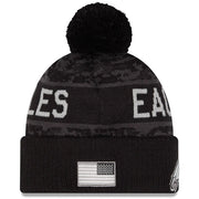 Gorro Beanie Philadelphia Eagles Salute to Service 2026 New Era Negro