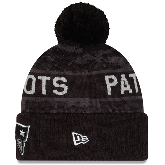 Gorro Beanie New England Patriots Salute to Service 2026 New Era Negro