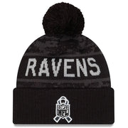 Gorro Beanie Baltimore Ravens Salute to Service 2026 New Era Negro