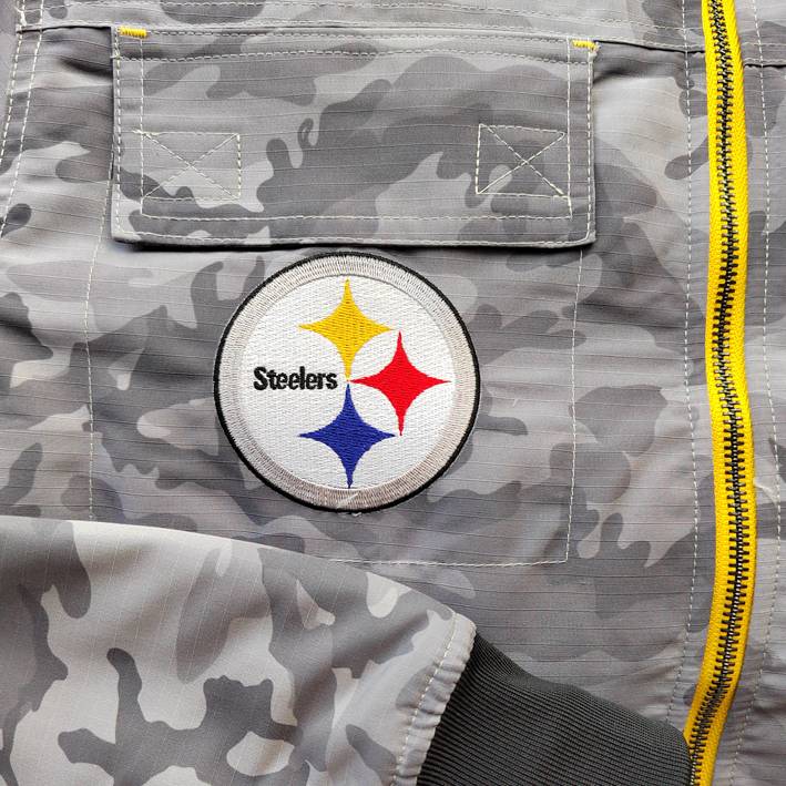 Sudadera Pittsburgh Steelers Bomber Unisex The Wild Collective Camuflaje