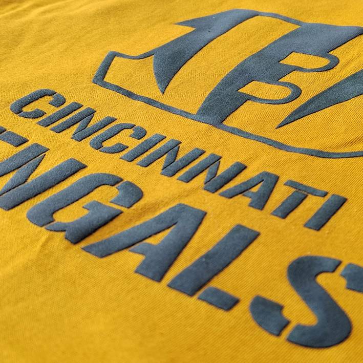 Playera Cincinnati Bengals Army Camel Verde Militar