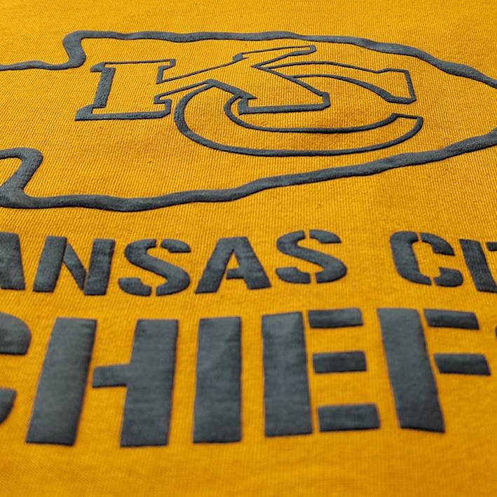 Playera Kansas City Chiefs Army Camel Verde Militar