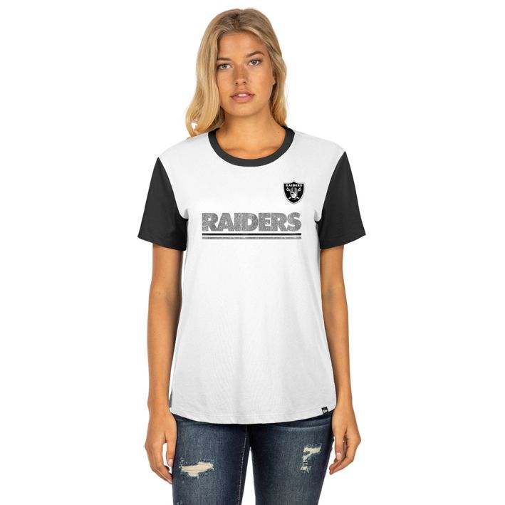 Playera Las Vegas Raiders Sideline 2023 New Era Mujer Blanco