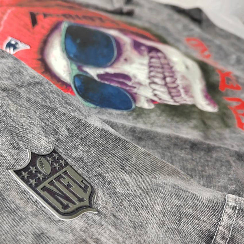Playera New England Patriots Stonewash Skull Hombre